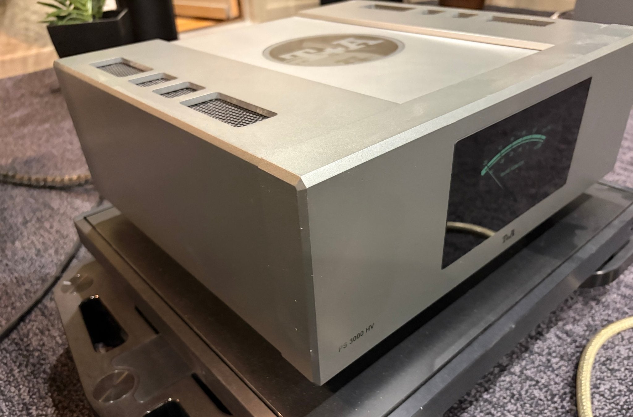 Open Box/Demo T+A PS 3000 HV External Power Supply with T+A
