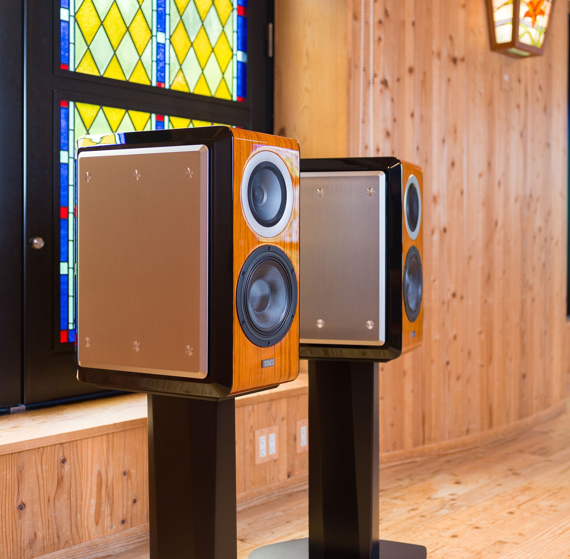 TAD Labs Compact Evolution TX Loudspeakers - Minnesota Audio
