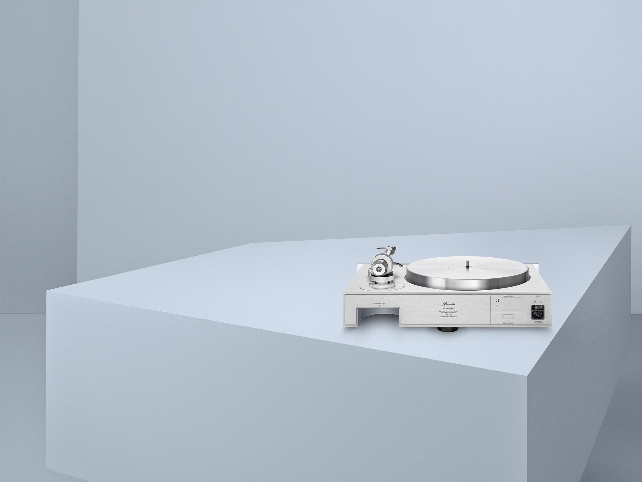 Burmester 217 Turntable - Minnesota Audio