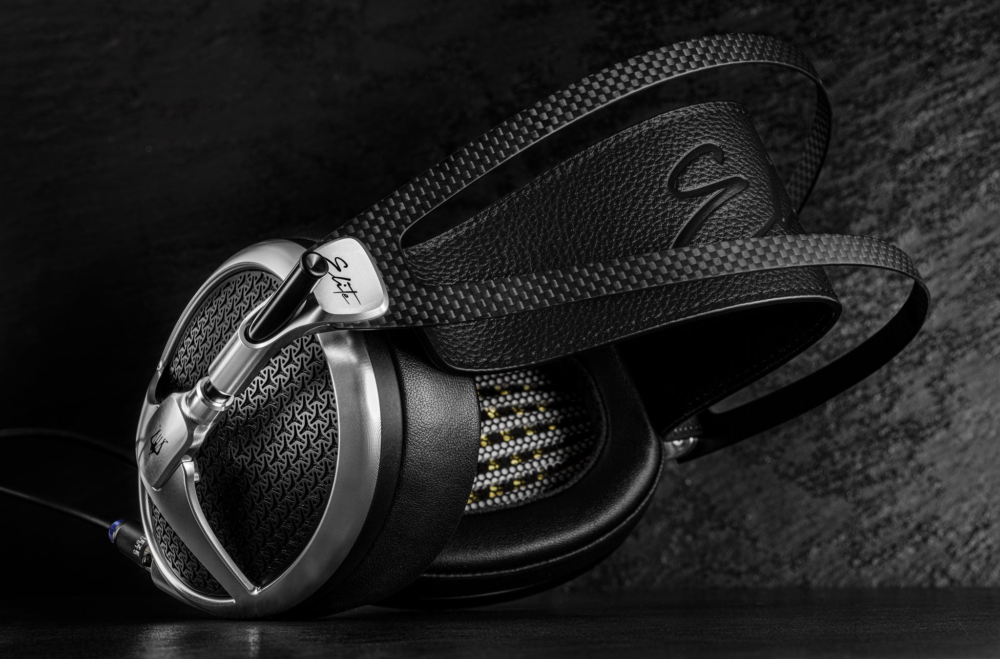 Meze Audio Elite Headphones - Minnesota Audio