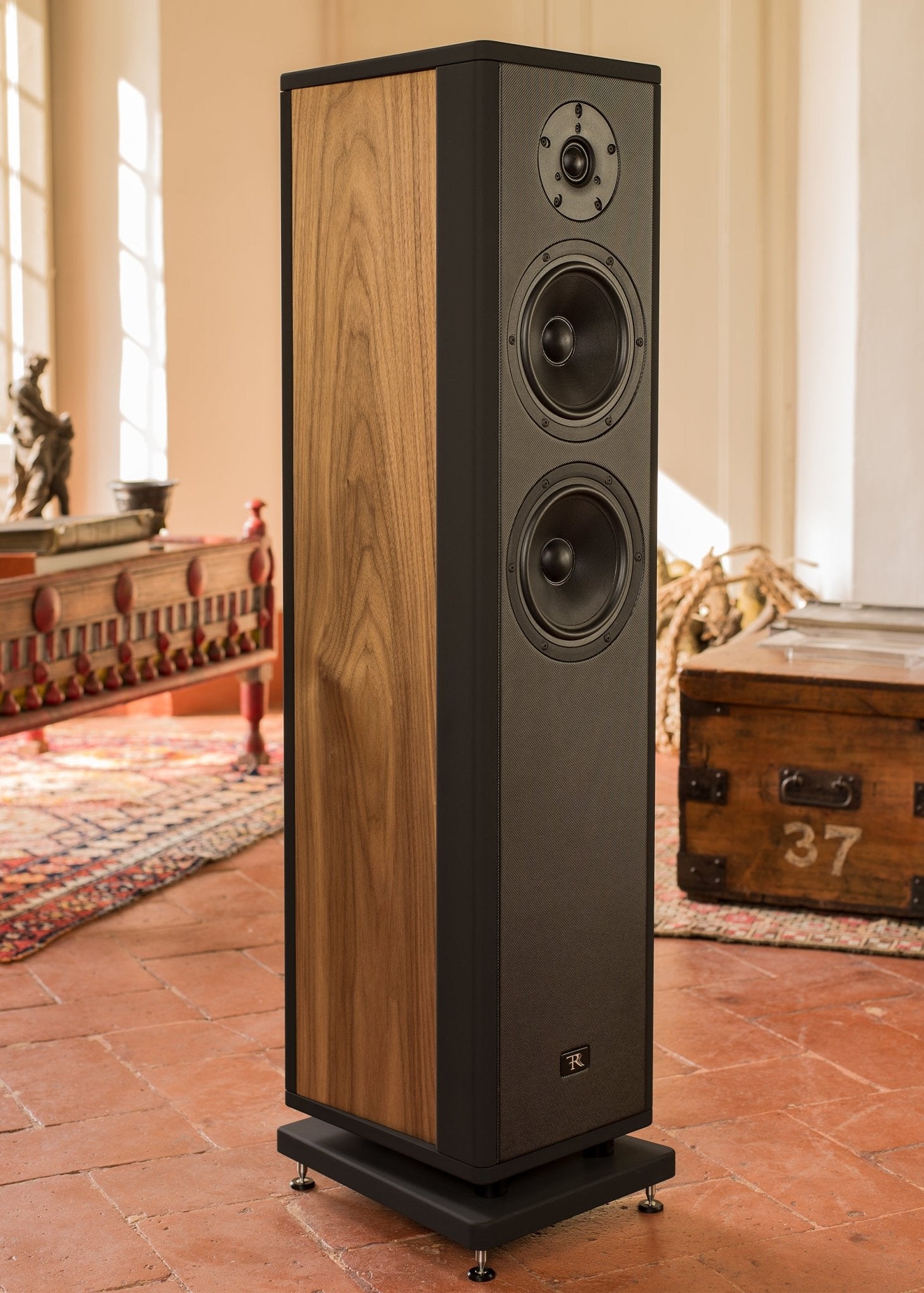 Open Box/Demonstration Rosso Fiorentino Walnut Elba II Loudspeakers - Minnesota Audio