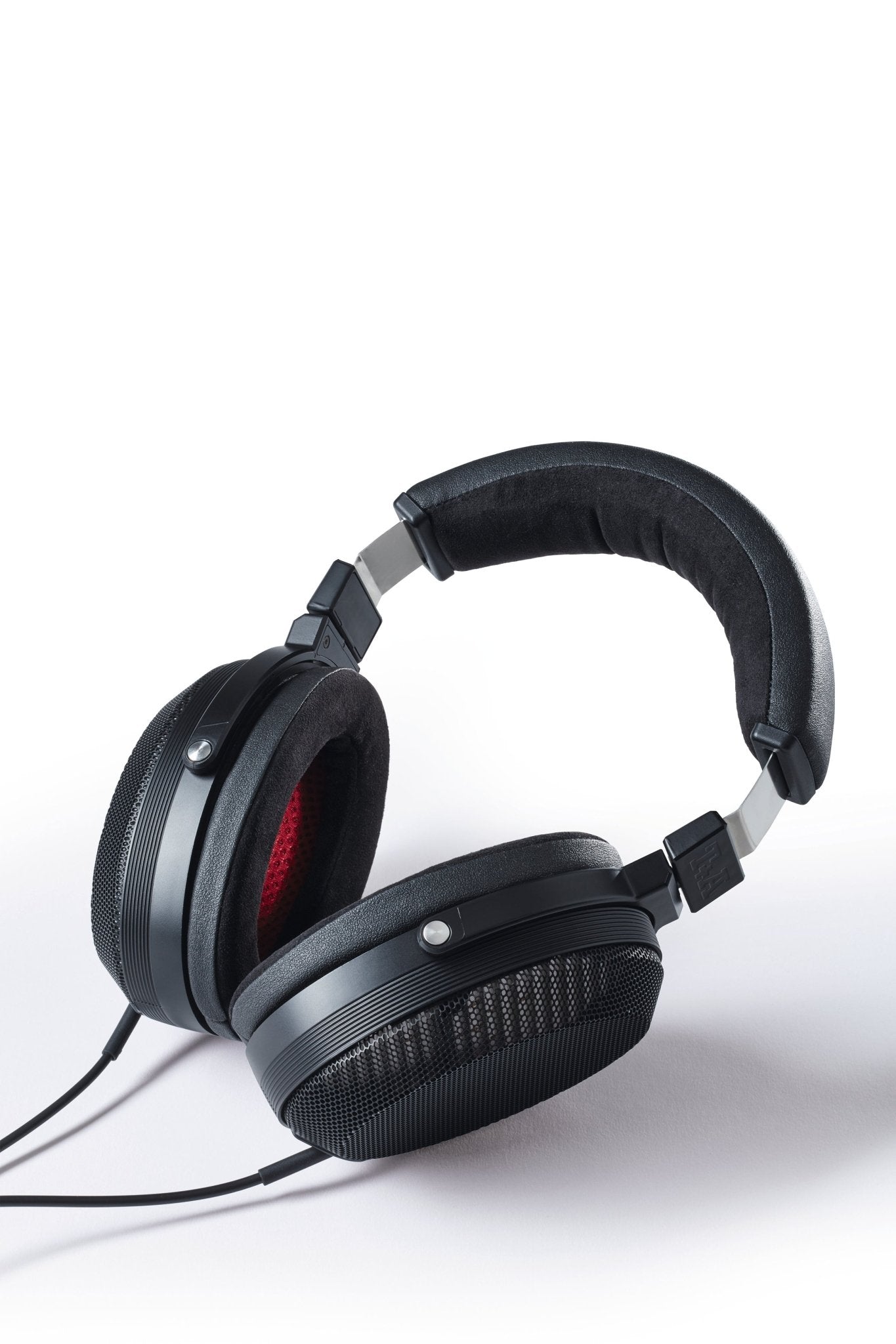 T+A Solitare P SE Electrostatic Headphones - Minnesota Audio